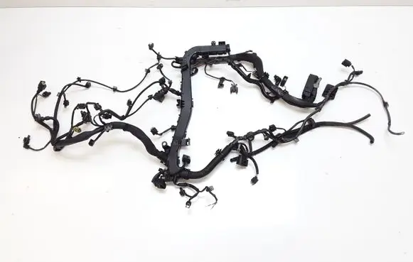 Mercedes-Benz C W204 Engine installation wiring loom