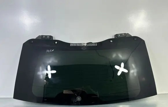 Jeep Grand Cherokee Rear windscreen/windshield window E000215