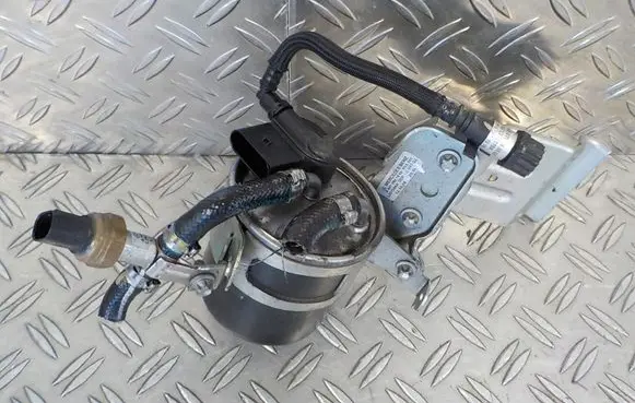 Mercedes-Benz GLA W156 X156 Fuel filter housing A6070901652