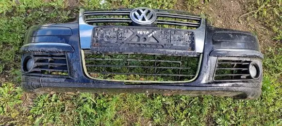 Volkswagen Jetta V Front bumper 1K0807221D