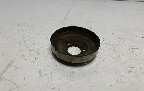 Volkswagen Crafter Water pump pulley 076121031