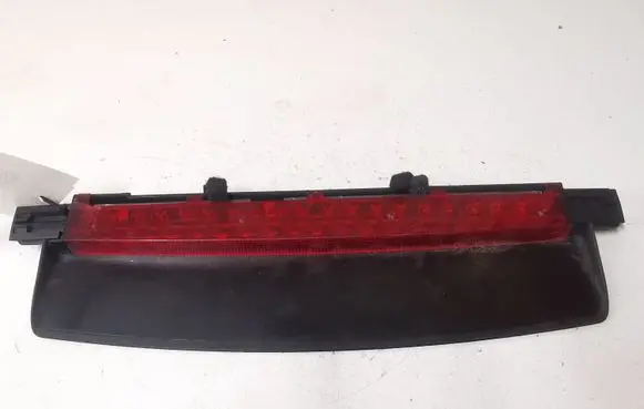 Audi A6 S6 C6 4F Third/center stoplight 4F5945097
