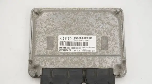Audi A3 S3 8L Engine control unit/module 06A906033BE