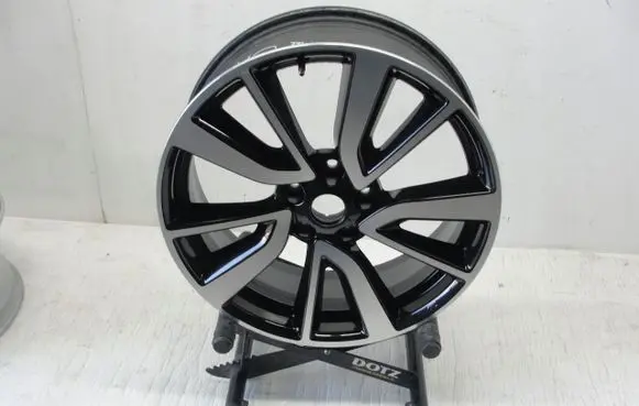 Nissan Qashqai R19 alloy rim 4ES3C 7JX19 5X114