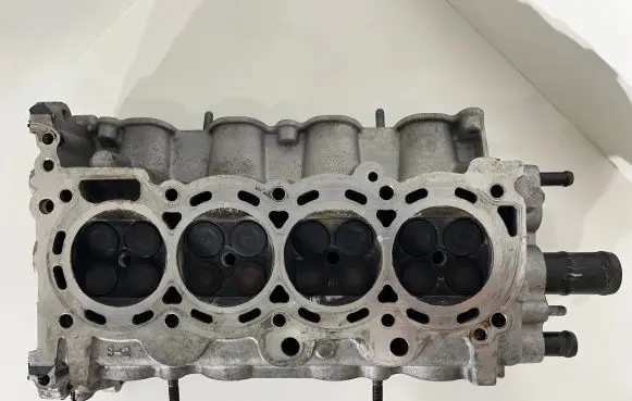 Hyundai i20 (PB PBT) Engine head 2211103440Y