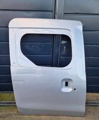 Dacia Dokker Side sliding door 821007910r 021125955R