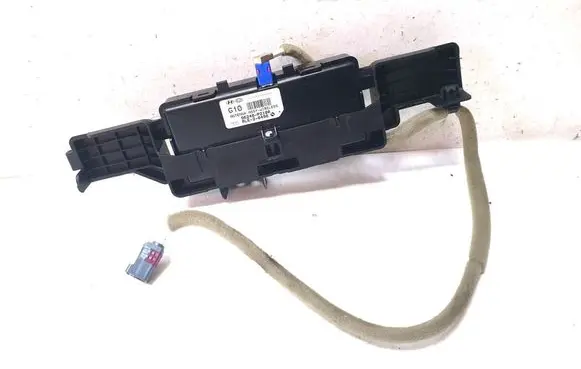 KIA Sorento Aerial GPS antenna 96240P2100
