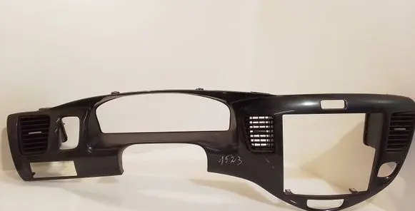 Mazda MPV Dashboard center trim panel LG62G0421