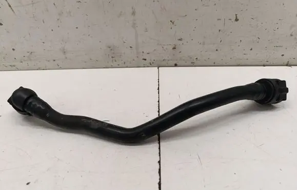Mercedes-Benz CLA C117 X117 W117 Engine coolant pipe/hose A2465010058