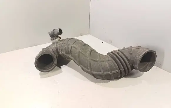 Audi A6 S6 C5 4B Air intake hose/pipe 4A0145747A ELO5804