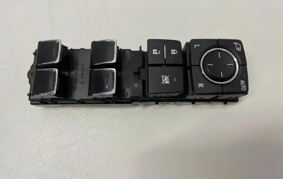 Lexus GS 250 350 300H 450H Electric window control switch 8404030290