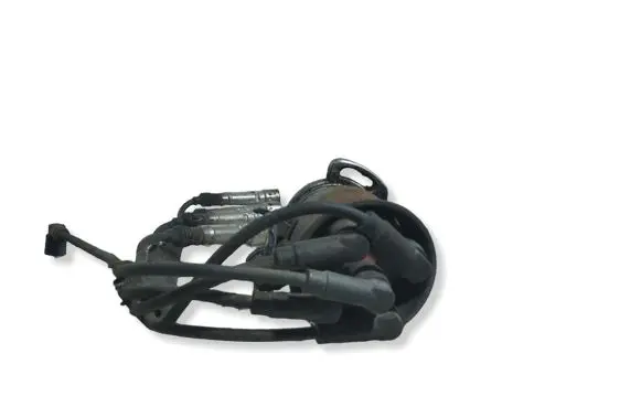 Volkswagen Golf III Spark distributor 0237521061 030905205AB