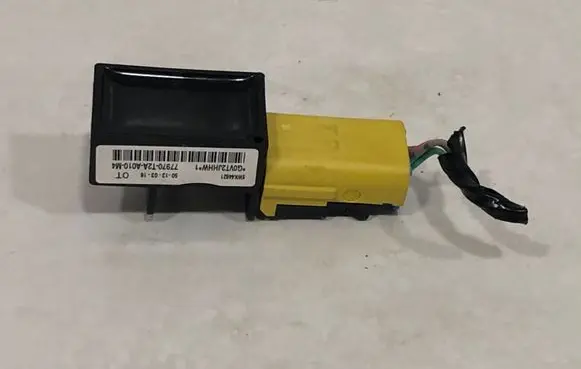 Honda CR-V Airbag deployment crash/impact sensor 77970T2A 77970 5WK44621