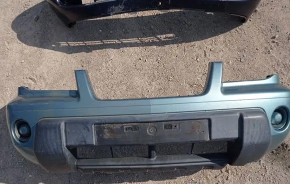 Nissan X-Trail T30 Front bumper