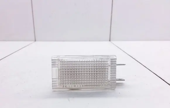 Opel Antara Front seat light