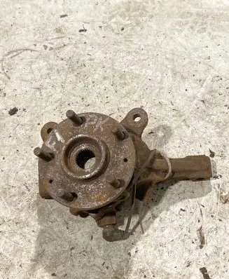 Land Rover Freelander Front wheel hub spindle knuckle