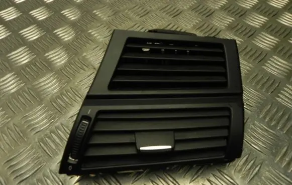 BMW X5 E70 Rear air vent grill 9227768 T523