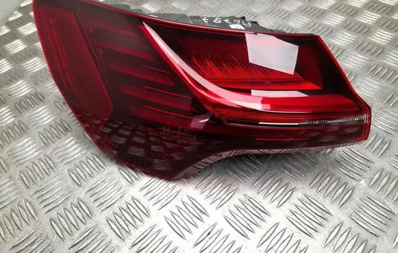 Audi e-tron Rear/tail lights 4KE945091B