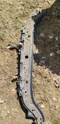 Renault Megane II Top upper radiator support slam panel