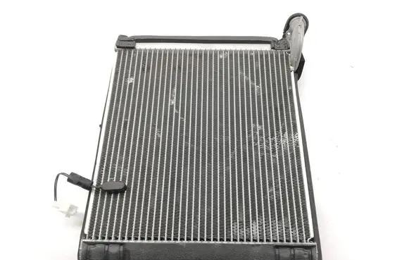 Toyota Auris E180 Air conditioning (A/C) radiator (interior) 
