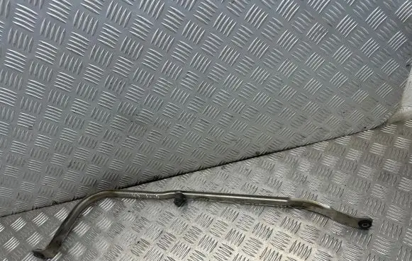 BMW 7 G11 G12 Fuel tank mounting bracket 7354282