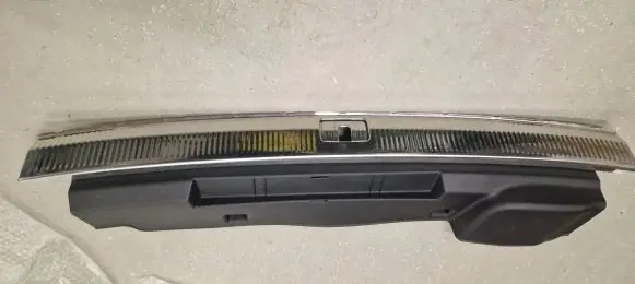 Audi Q7 4M Other trunk/boot trim element 4M0864483K 4900250011