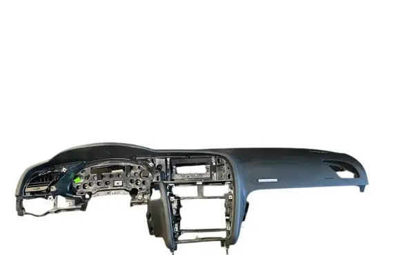 Audi A5 8T 8F Dashboard 8T1857041C 000000537505 0518063525YALA