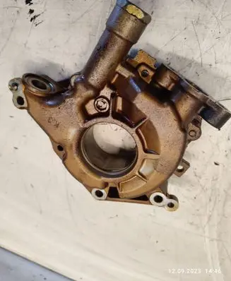 Nissan Murano Z50 Oil pump 