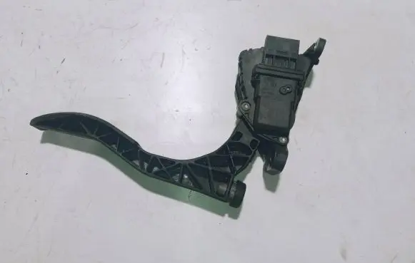 Audi A6 S6 C6 4F Accelerator throttle pedal 4F1723523A 6PV00898404 1813056