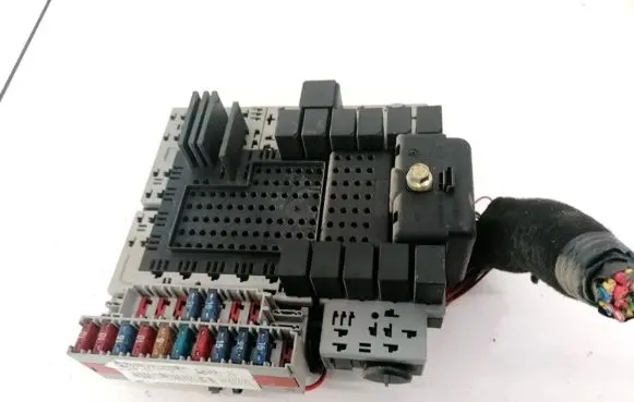 Volvo S80 Fuse box set 9244260