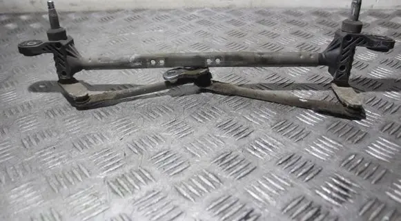 Fiat Bravo Front wiper linkage 