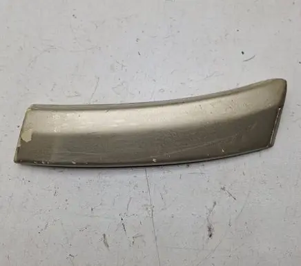 Mercedes-Benz E W124 Rear bumper corner part panel trim 