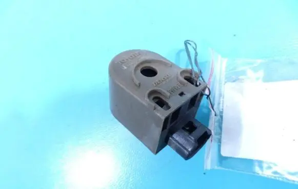 Toyota Sienna XL30 III Central body control module 89747-52010 IMPRK1258013