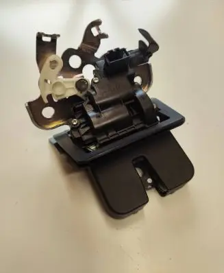 Audi A3 S3 8V Tailgate/trunk/boot lock/catch/latch 8R0827505 1250300403