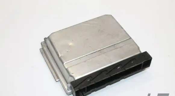 Volvo C70 Engine control unit/module 0261207856