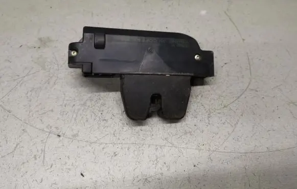 Peugeot 607 Tailgate/trunk/boot lock/catch/latch 9646091480