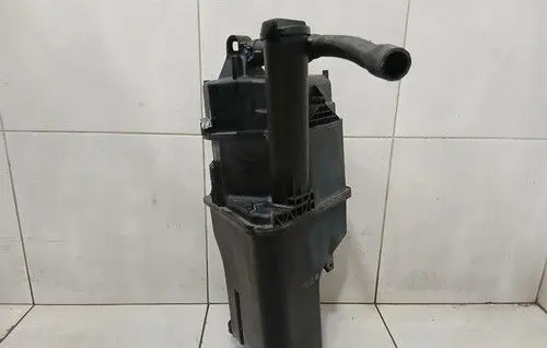 Mercedes-Benz AMG GT R190 C190 Oil sump A1781800300
