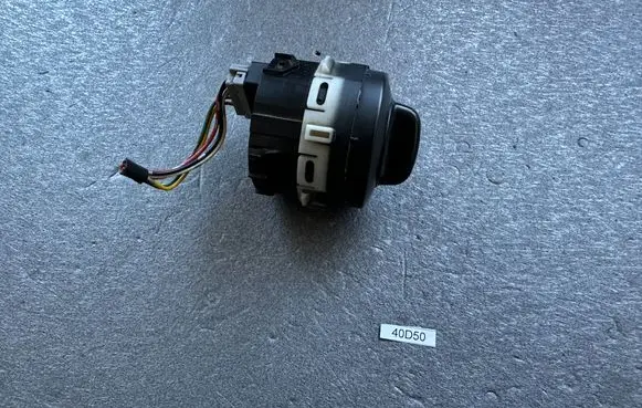 Nissan Navara Other switches/knobs/shifts 25536EA005