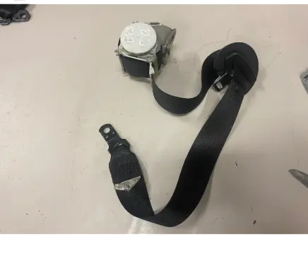 BMW X3 E83 Front seatbelt 34003070B 200907 WY348WW0