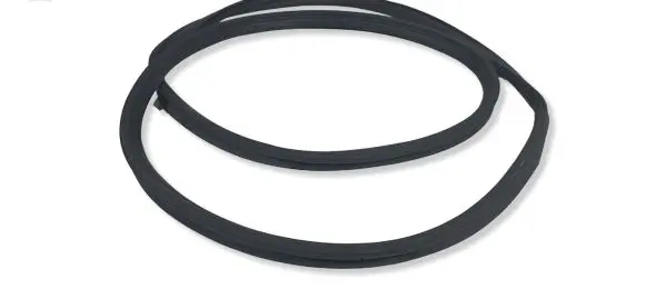 Mercedes-Benz E W212 Trunk rubber seal (body)