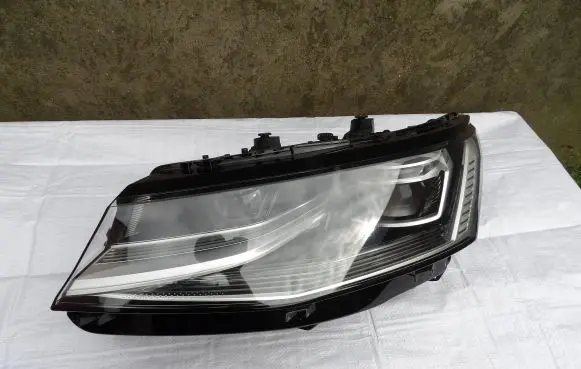 Volkswagen Transporter - Caravelle T7 Headlight/headlamp 7T1941081A 12035090000 2106171241