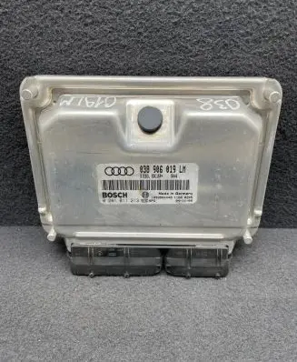 Audi A4 S4 B6 8E 8H Engine control unit/module 038906019LM 0281011213