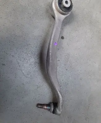 Rear control arm