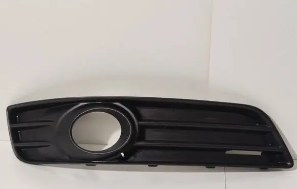 Audi A3 S3 A3 Sportback 8P Front fog light trim/grill 8P0807682E