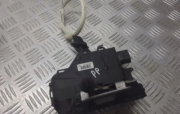 Audi A2 Front door lock 8Z1837016E