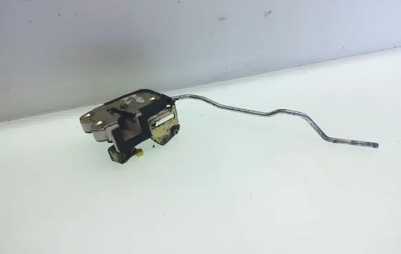 SsangYong Musso Front door lock