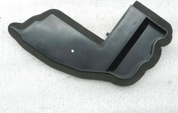 Nissan Qashqai Front wheel arch liner splash guards 668994EA0B