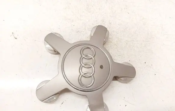 Audi A6 S6 C6 4F Original wheel cap 4F0601165N