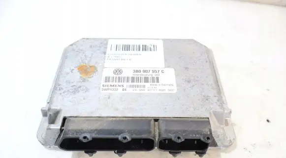Volkswagen PASSAT B5 Engine control unit/module ECU 5WP4332