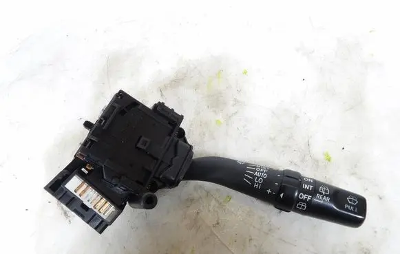 Toyota Avensis Verso Other switches/knobs/shifts 84652-05170